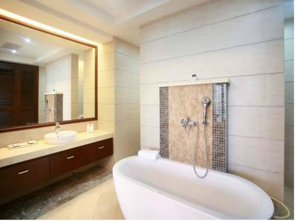 Kangte Wangfu Hotel Of Resort And Conference Sanya Extérieur photo